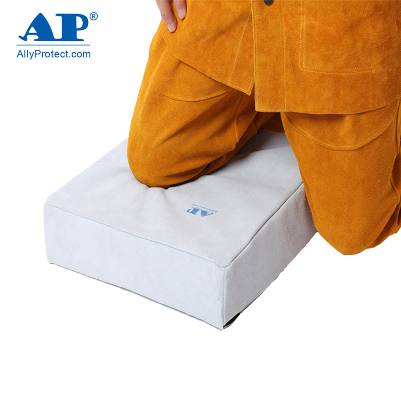 友盟AP-6640牛二层全皮焊接枕头图片1 友盟AP-6640牛二层全皮焊接枕头图片1