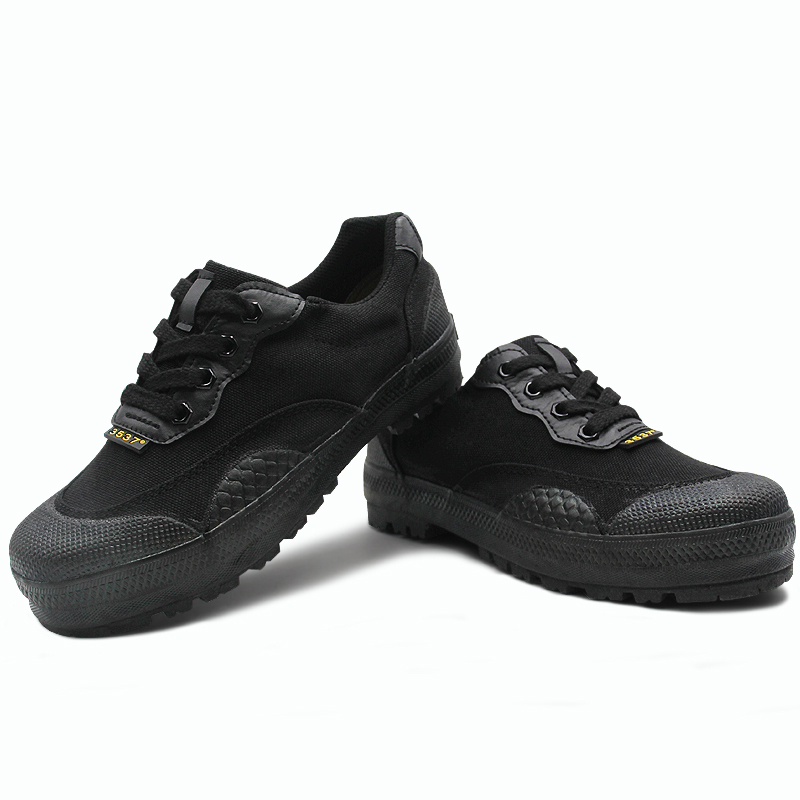 3537低腰突击低帮迷彩耐磨防臭劳保鞋