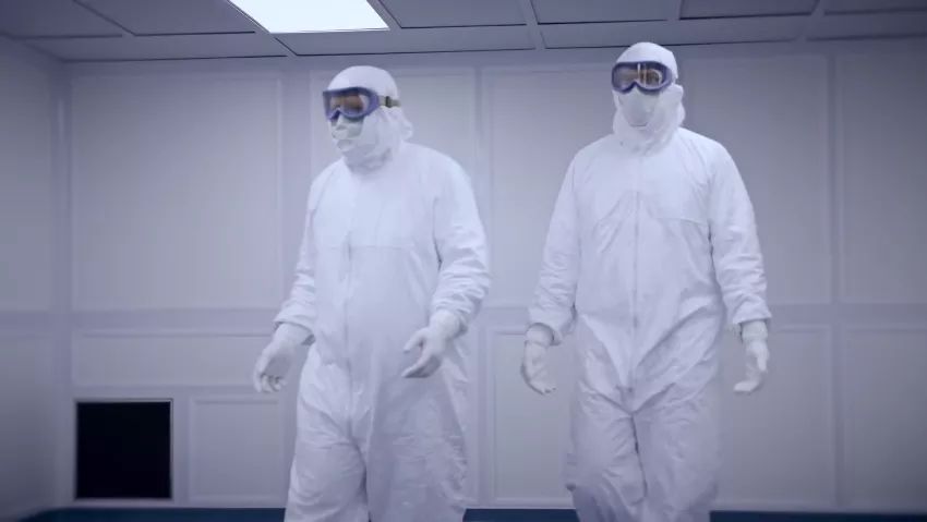 洁净室防护服一次性的好还是重复使用的好4